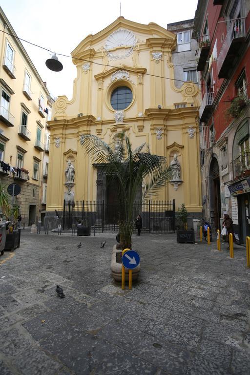 La Grotta Di Partenope Apartment Napoli Bagian luar foto